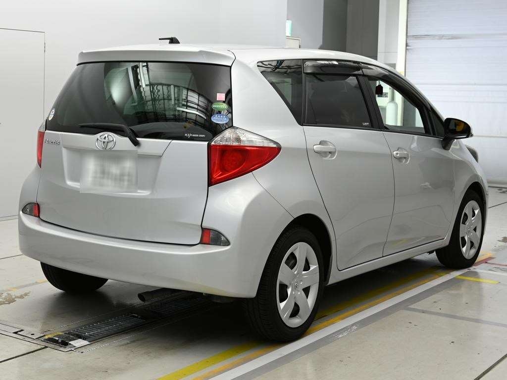 TOYOTA RACTIS