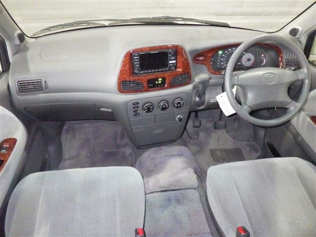 TOYOTA TOWN ACE NOAH