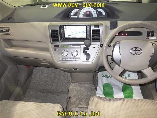 TOYOTA RAUM