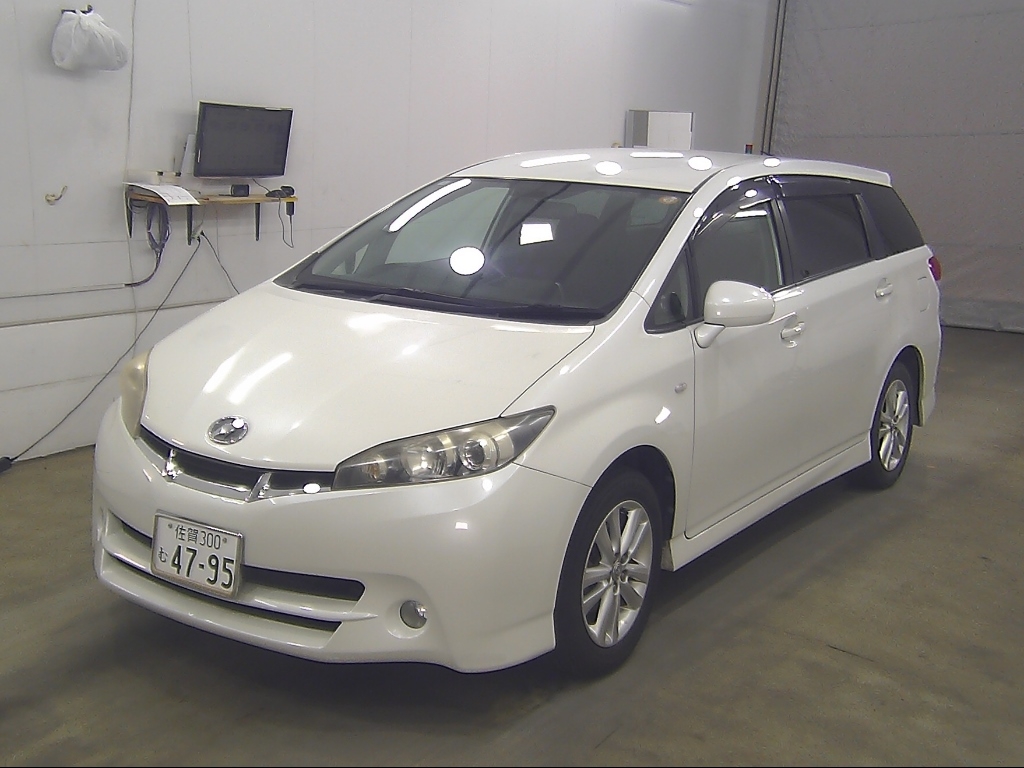 TOYOTA WISH