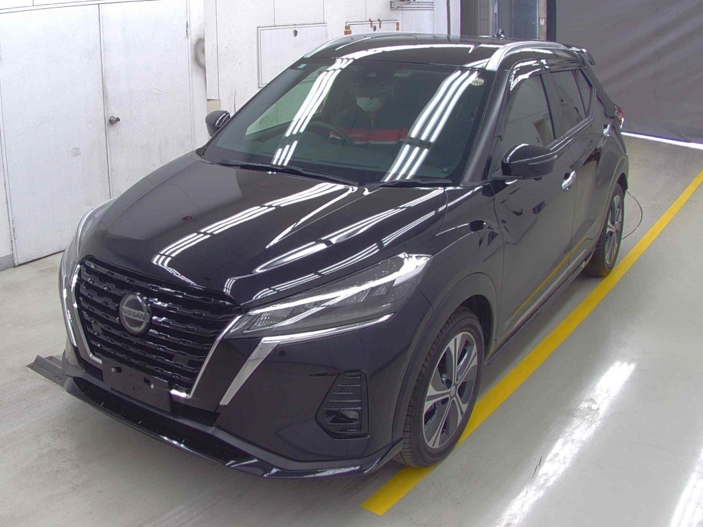 NISSAN KICKS