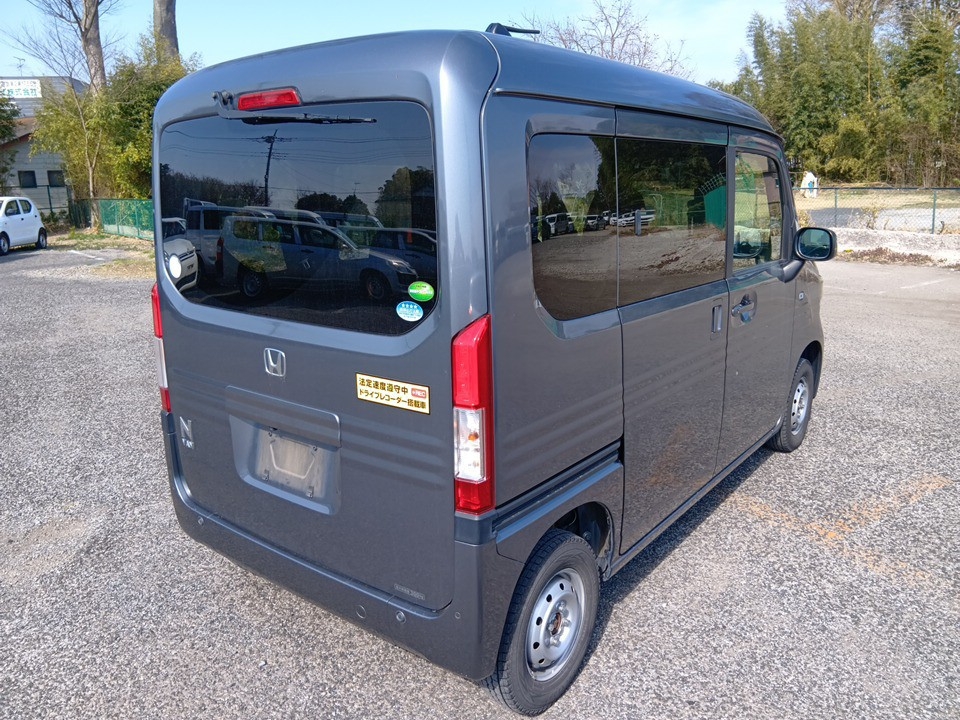 HONDA N-VAN