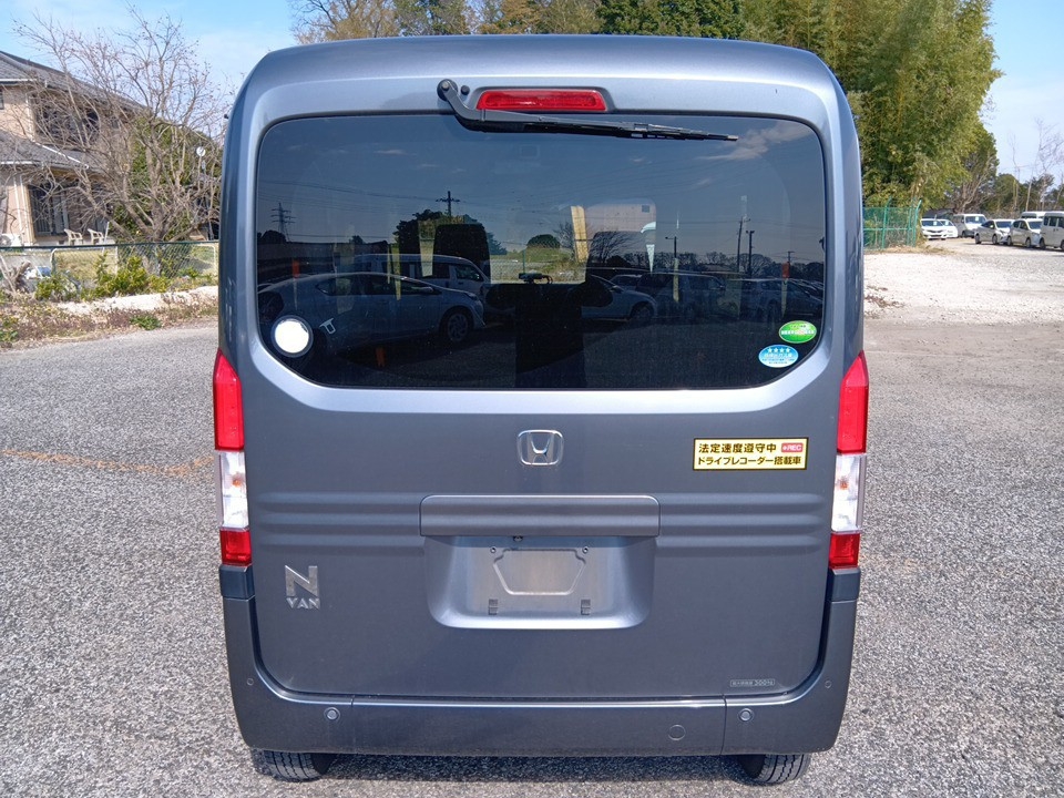 HONDA N-VAN