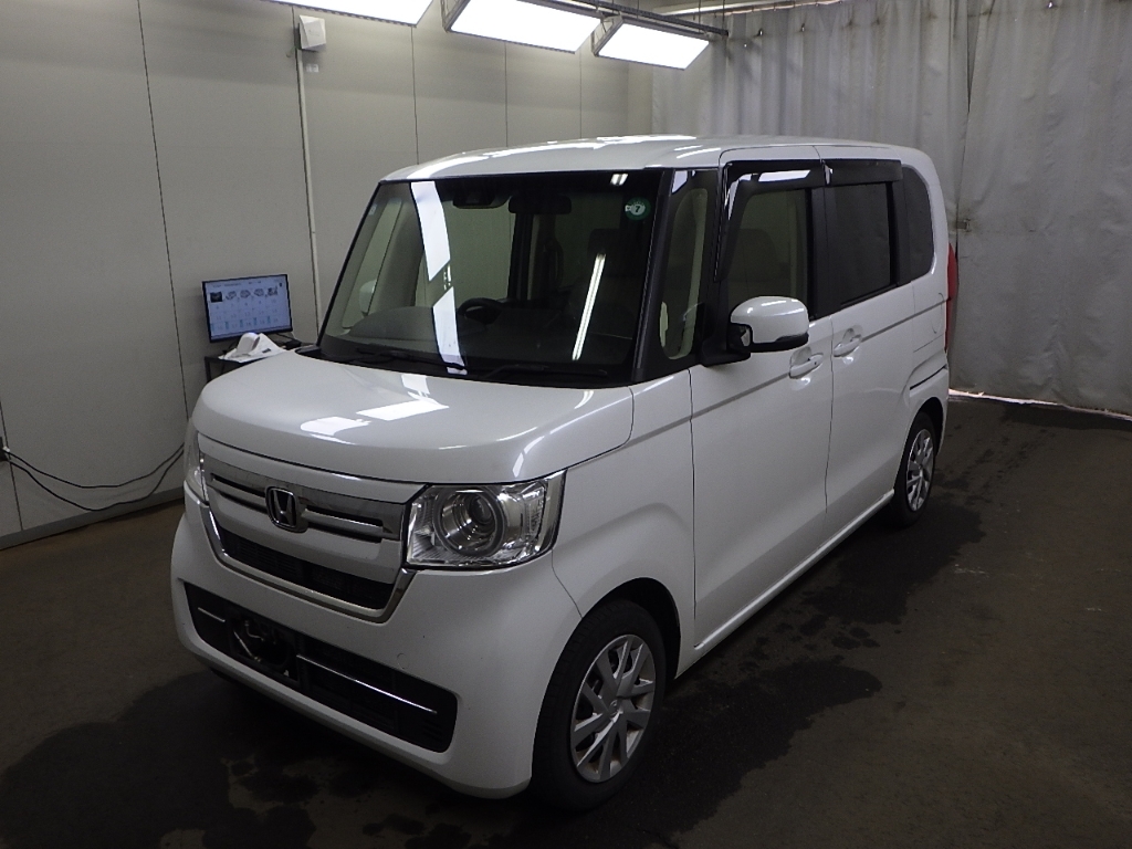 HONDA N-BOX