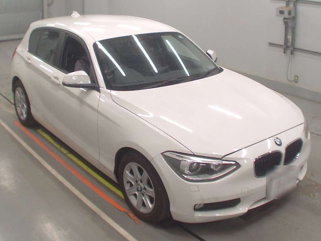 BMW 1-SERIES