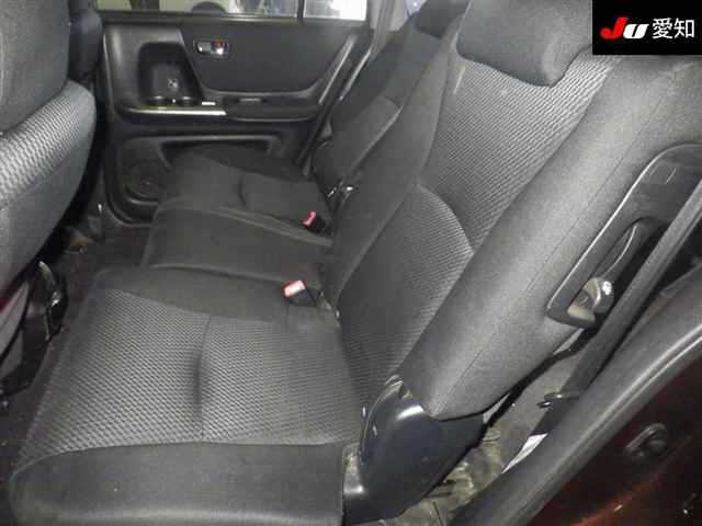 TOYOTA KLUGER V