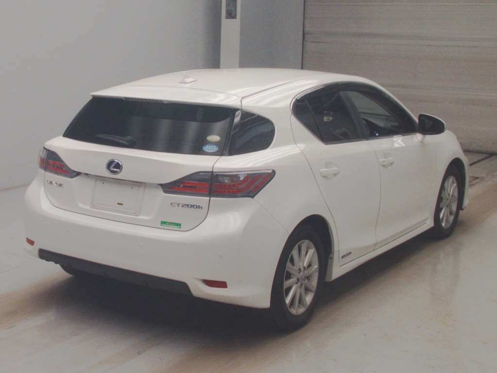 LEXUS CT200H