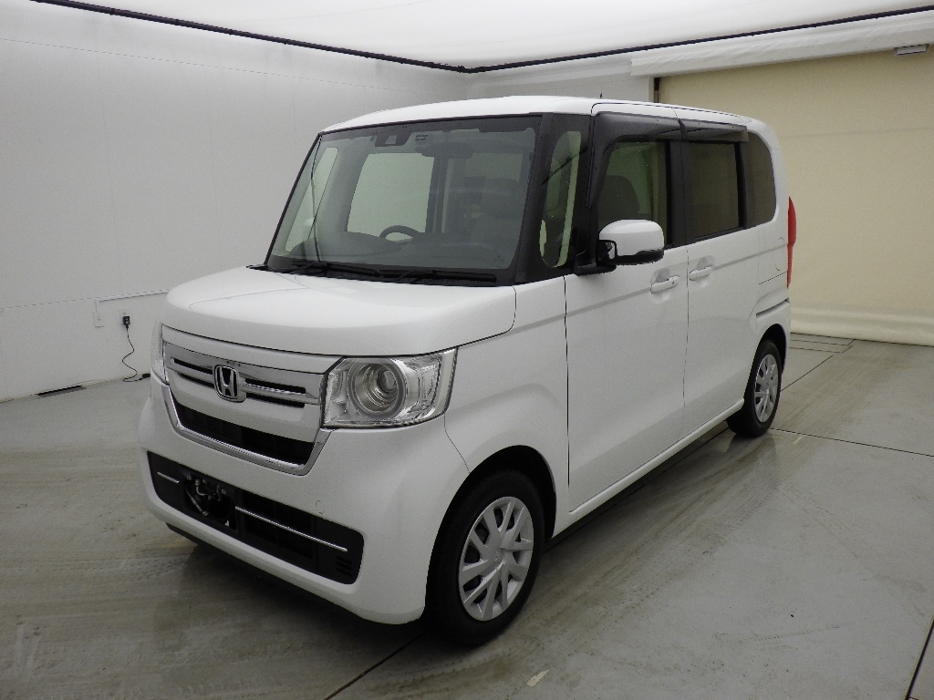 HONDA N-BOX