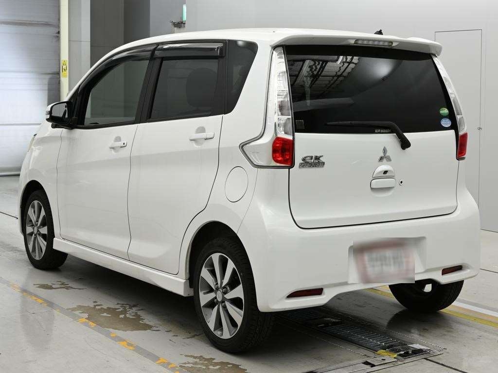 MITSUBISHI EK CUSTOM