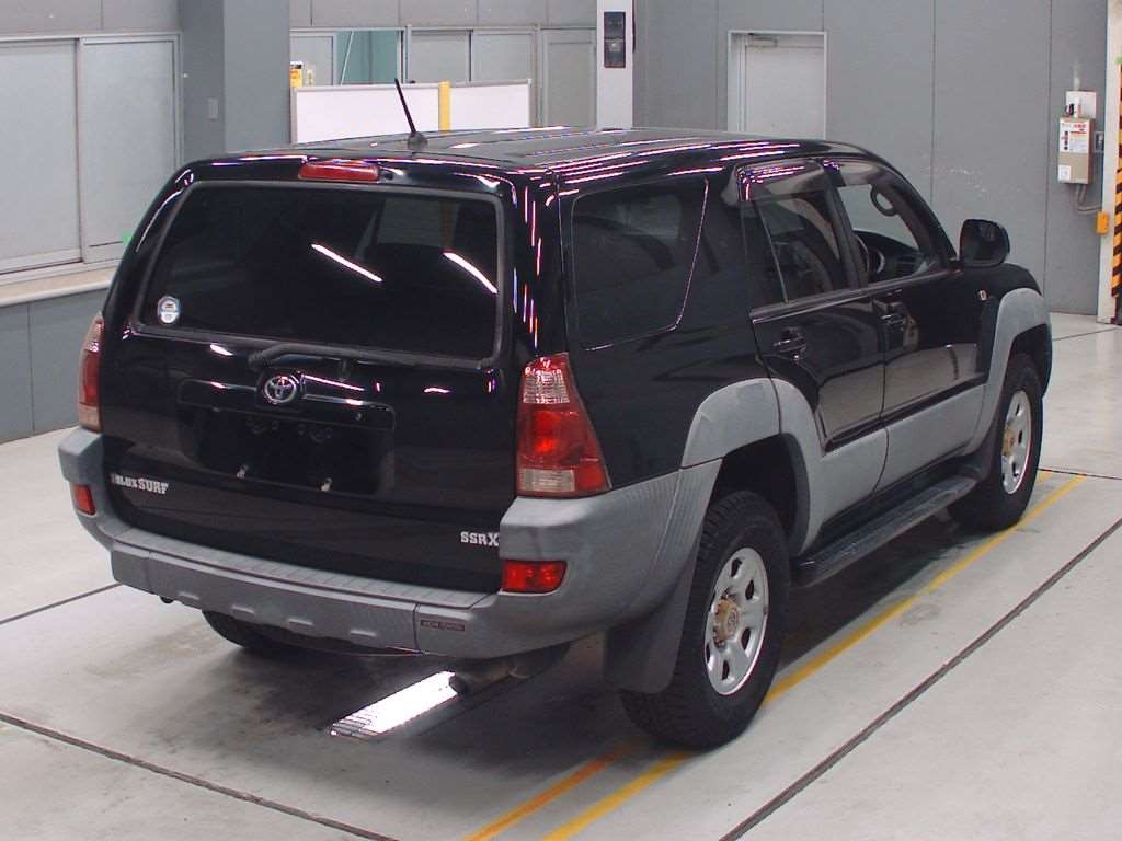 TOYOTA HILUX SURF