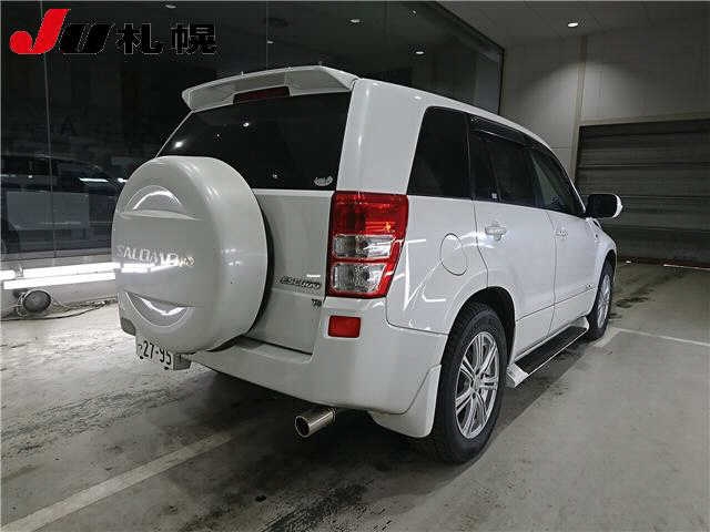 SUZUKI ESCUDO