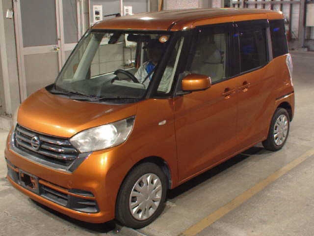 NISSAN DAYZ ROOX