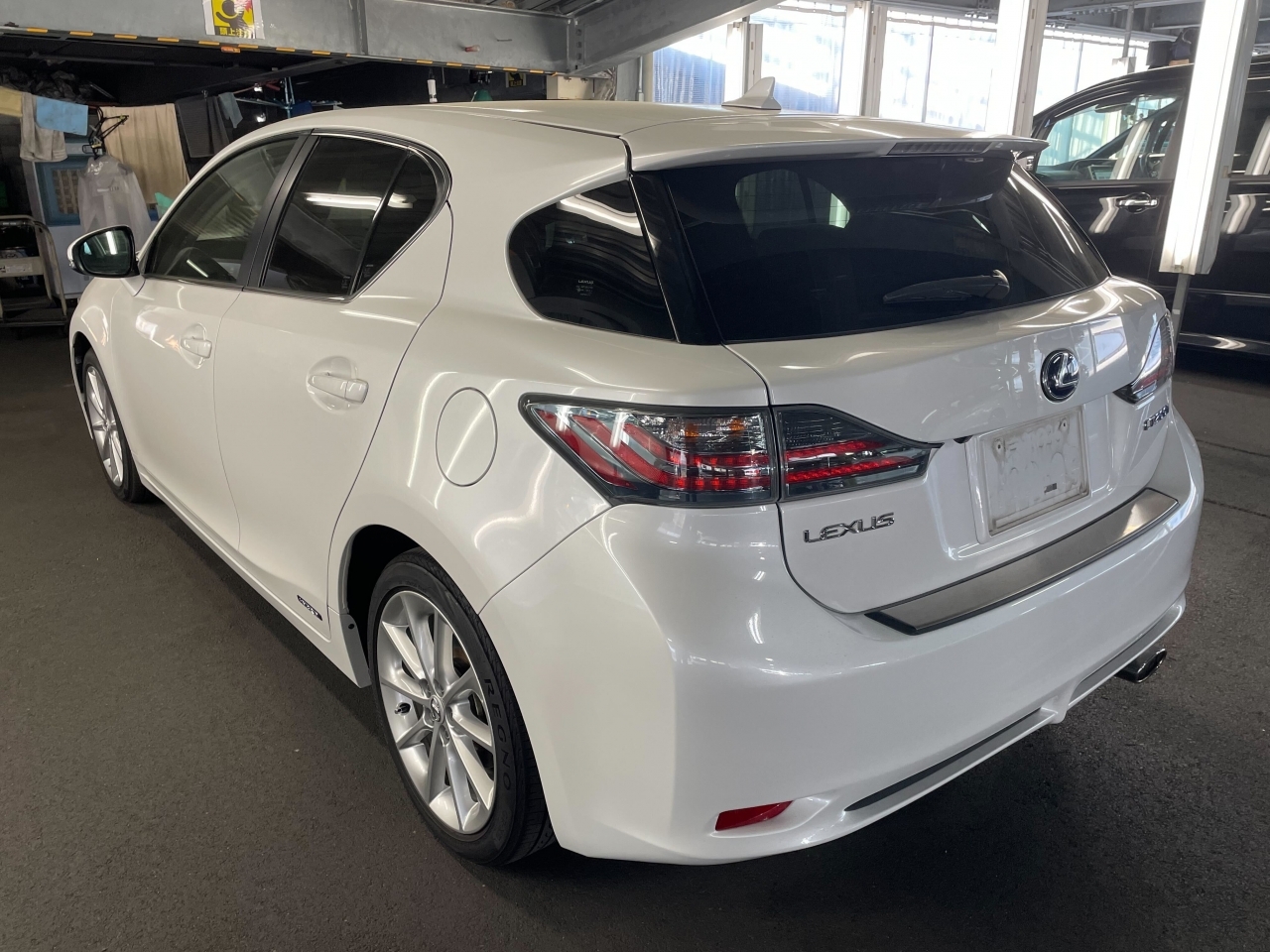 LEXUS CT200H