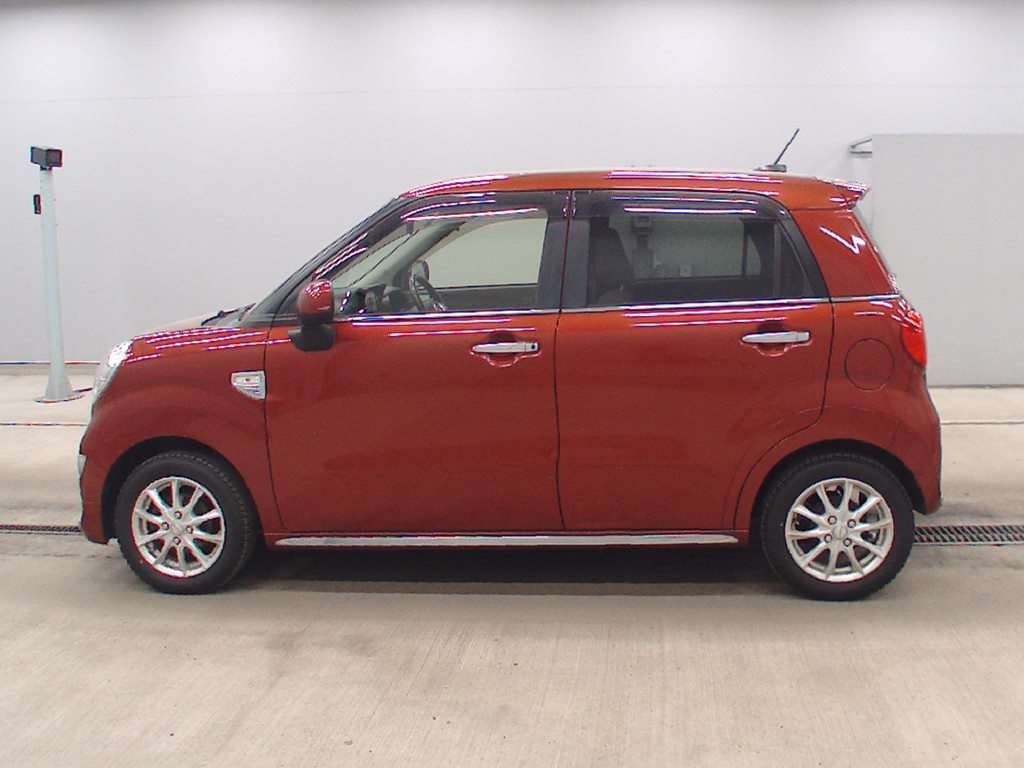 DAIHATSU CAST