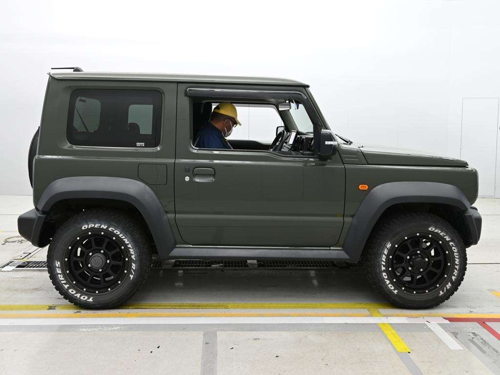 SUZUKI JIMNY SIERRA