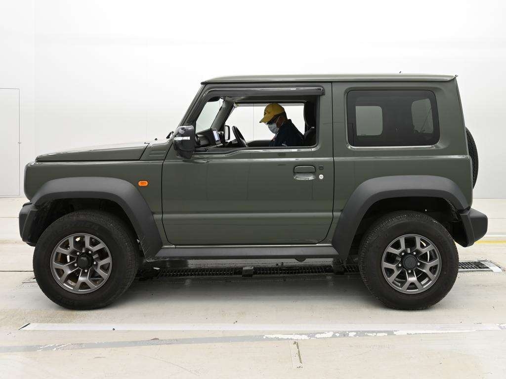 SUZUKI JIMNY SIERRA