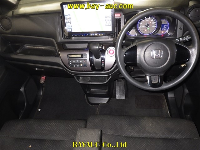 HONDA N-WGN