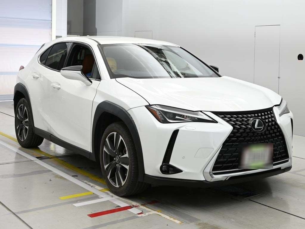 LEXUS UX200