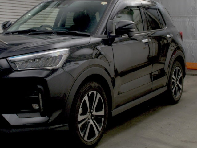 DAIHATSU ROCKY