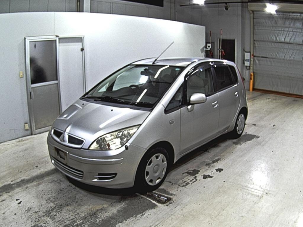 MITSUBISHI COLT