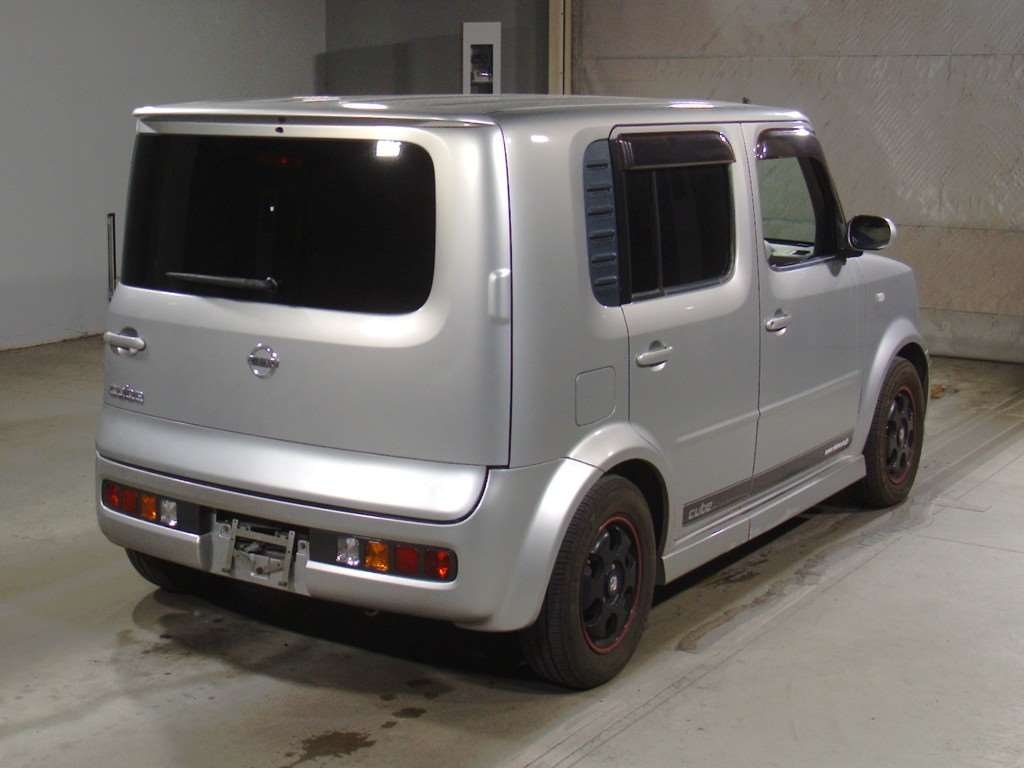 NISSAN CUBE