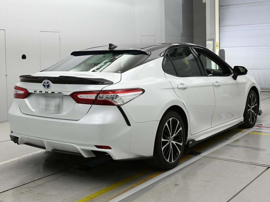 TOYOTA CAMRY