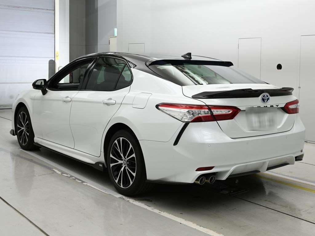 TOYOTA CAMRY