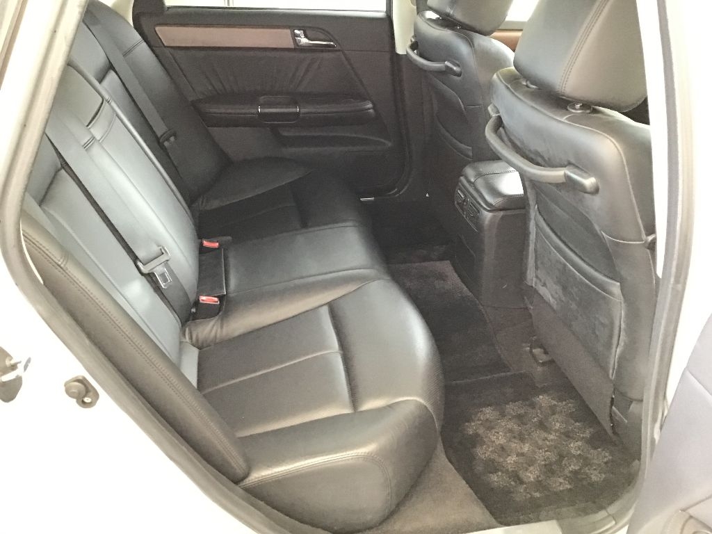 NISSAN FUGA