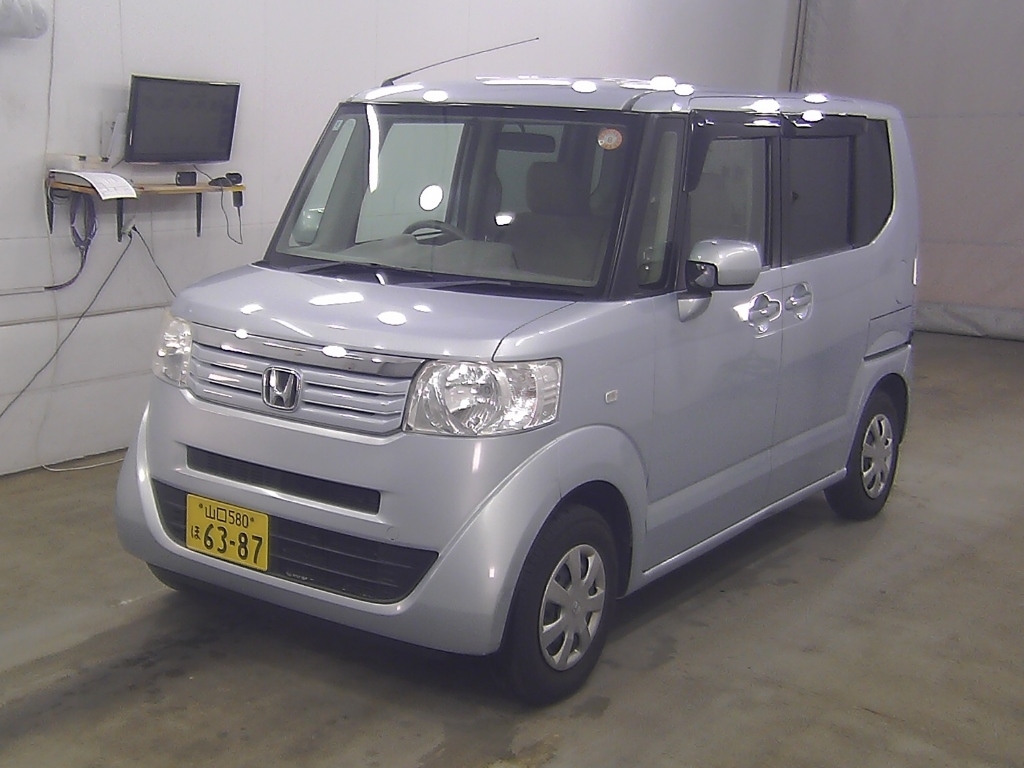 HONDA N-BOX