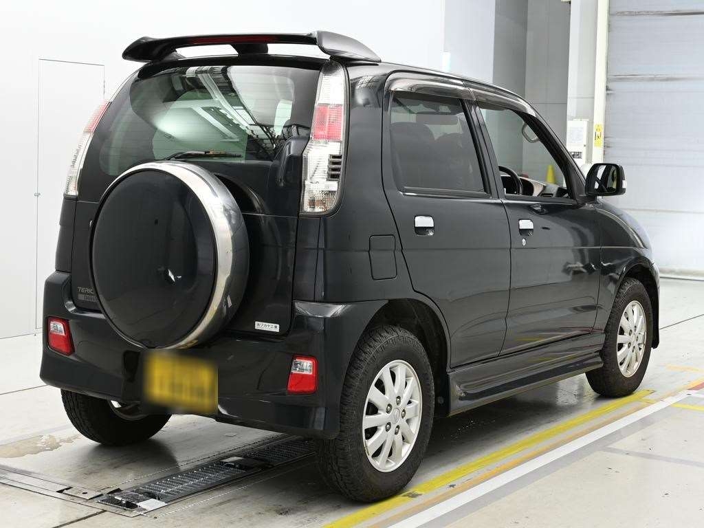 DAIHATSU TERIOS KID