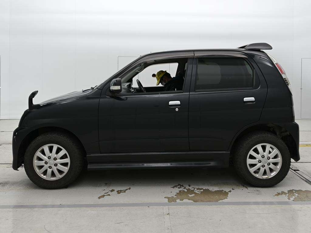 DAIHATSU TERIOS KID