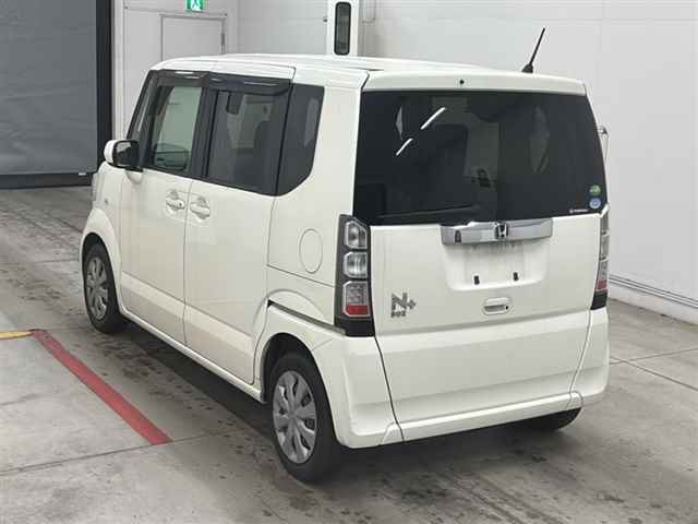HONDA N-BOX+