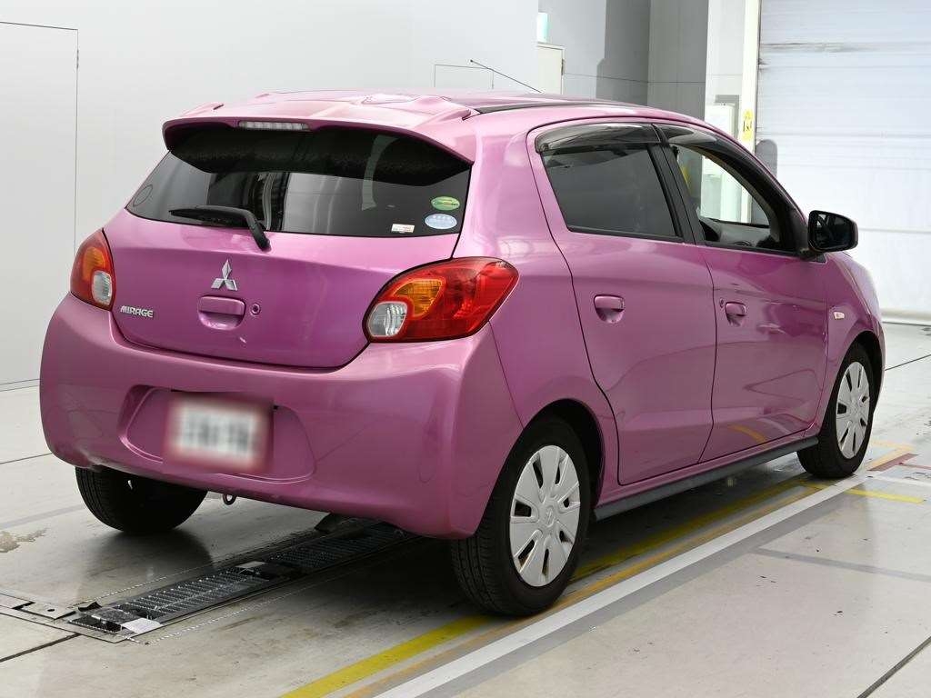 MITSUBISHI MIRAGE