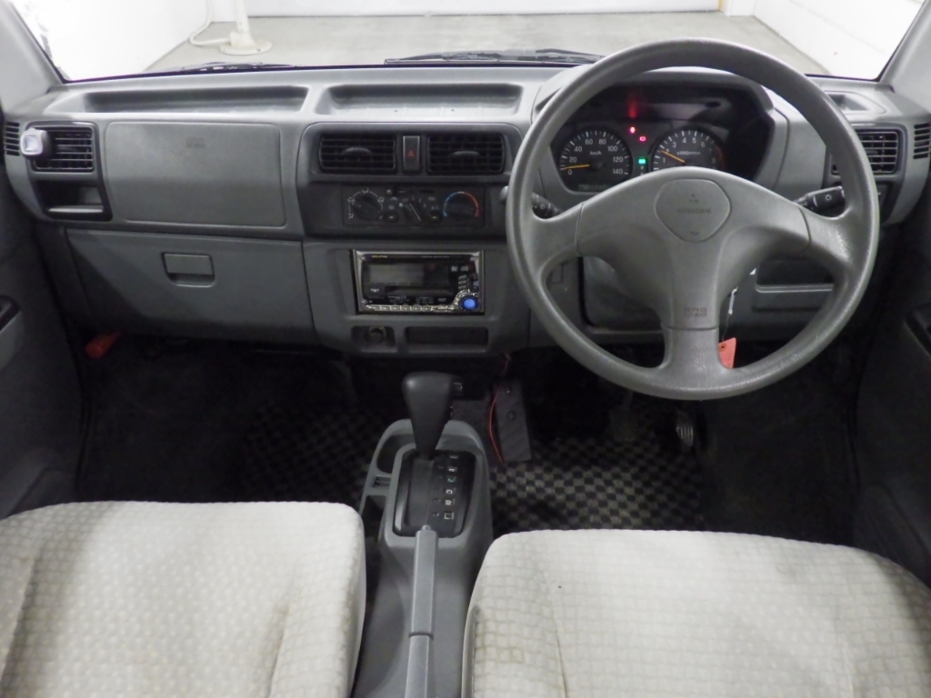 MITSUBISHI TOWN BOX