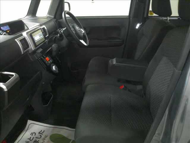 TOYOTA PIXIS MEGA