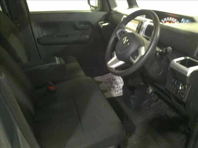 TOYOTA PIXIS MEGA