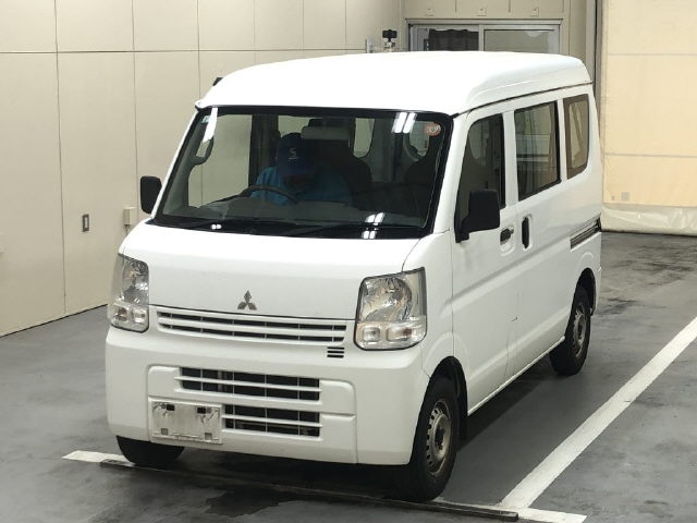 MITSUBISHI MINICAB