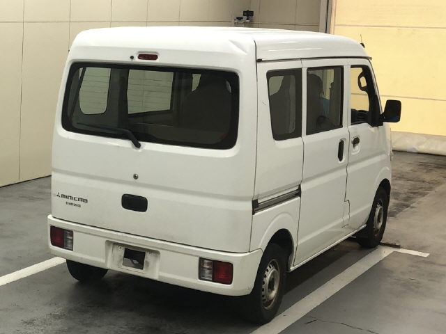 MITSUBISHI MINICAB