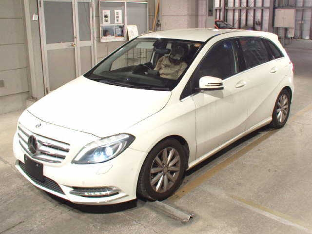 MERCEDES-BENZ B-CLASS