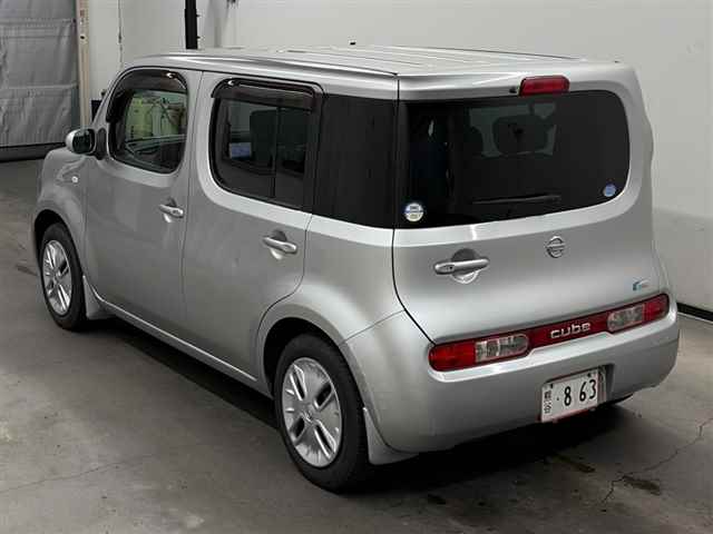 NISSAN CUBE