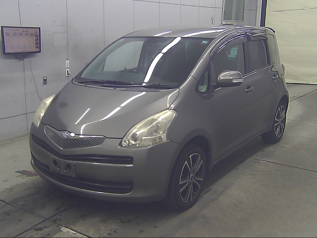 TOYOTA RACTIS