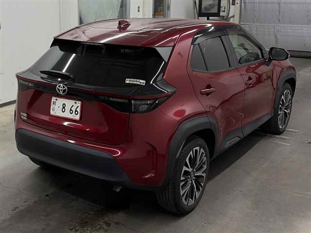 TOYOTA YARIS CROSS