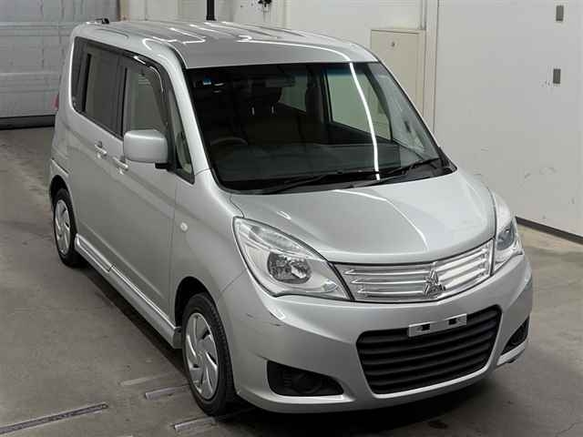 MITSUBISHI DELICA D:2