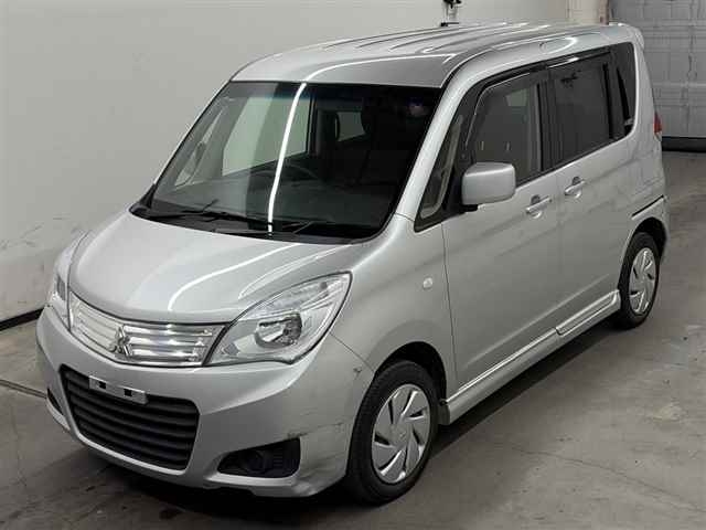 MITSUBISHI DELICA D:2