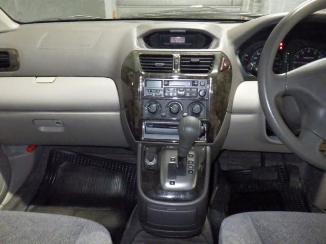 MITSUBISHI RVR