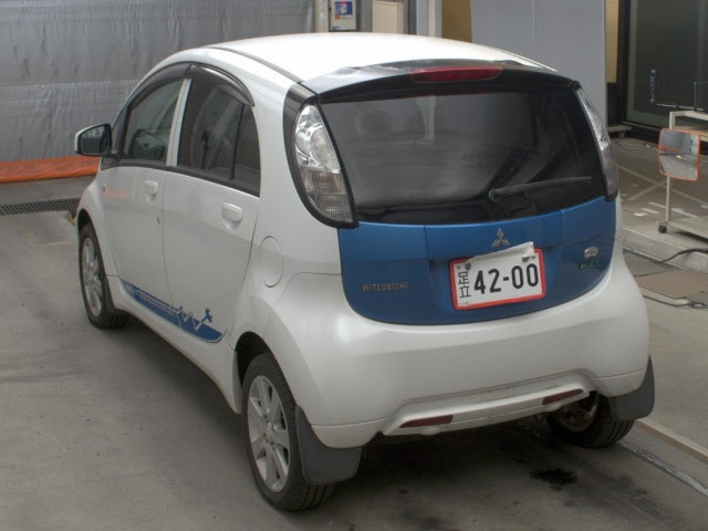 MITSUBISHI I-MIEV