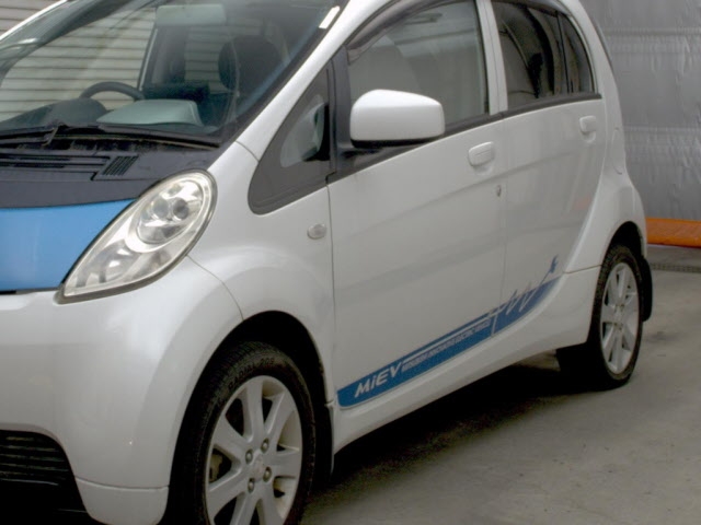 MITSUBISHI I-MIEV