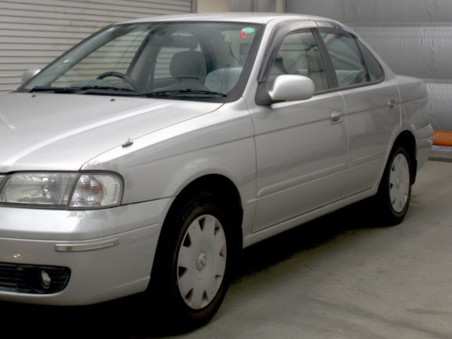 NISSAN SUNNY