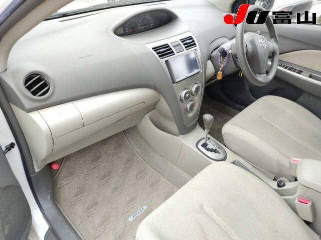 TOYOTA BELTA