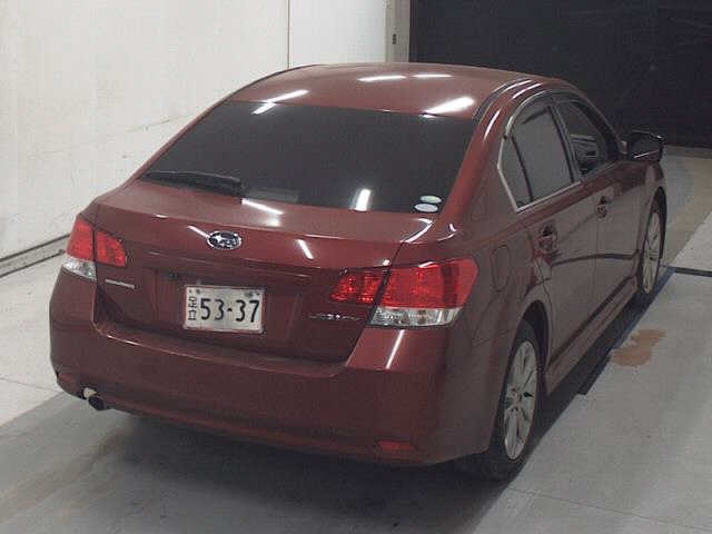 SUBARU LEGACY B4